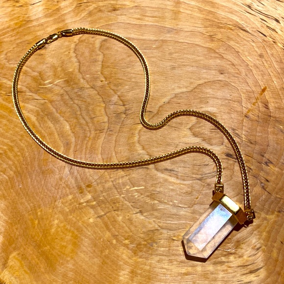 Beautiful faux crystal gold coloured necklace. Thick chain. Unworn. - Picture 1 of 7